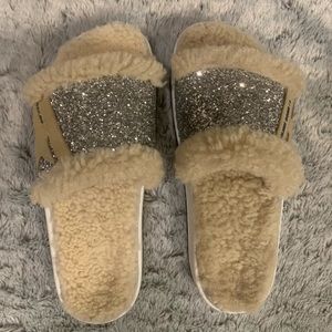 New Golden Goose sandals size 10